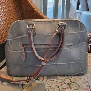 Dooney & Bourke Bag